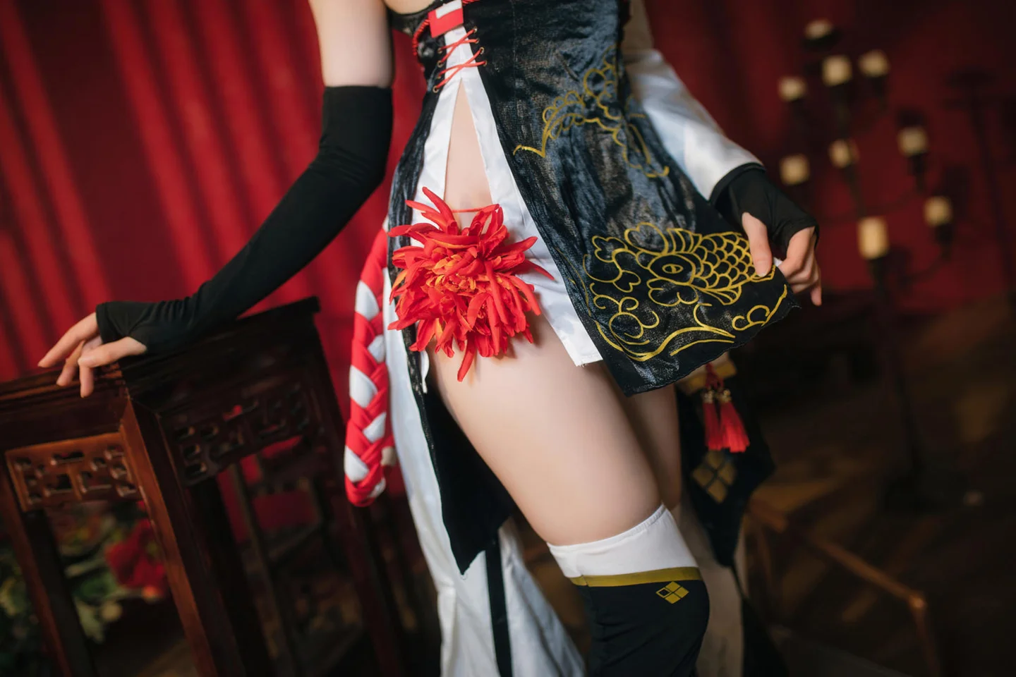 焖焖碳_碧蓝航线·绫波_旗袍_新岁之鬼神_25P_417MB